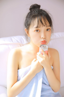 龚玥菲多大